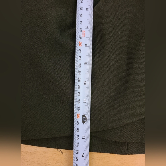 Beautiful classy Zara skirt - Picture 6 of 14